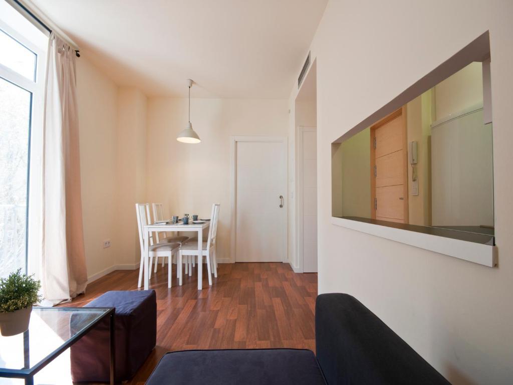 Apartamentos Murallas De Sevilla Ruang foto