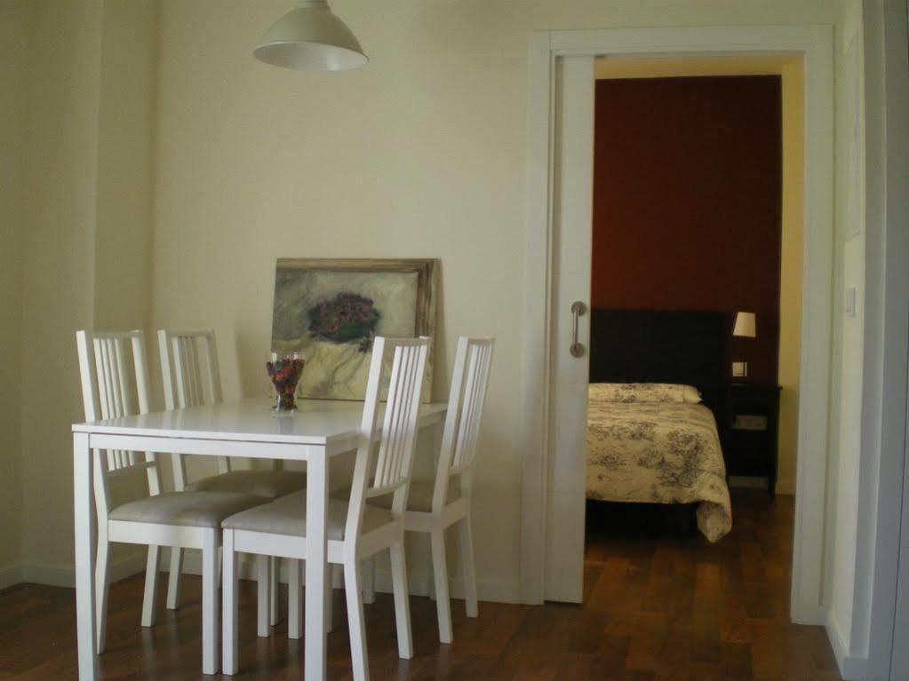 Apartamentos Murallas De Sevilla Bagian luar foto